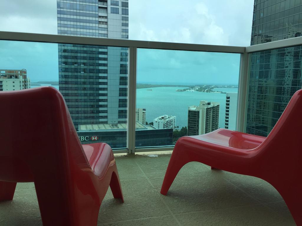 Lyx Suites At One Broadway In Brickell Miami Exterior photo